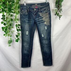 Almost Famous distressed embroidered skinny jeans 3